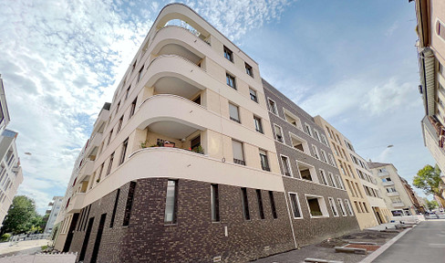 As-new, fully furnished 3-room apartment with terrace & underground parking space - available from 10/2025