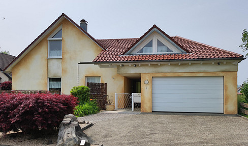 I'm not 0/8/15 - a Mediterranean-style EFH with a well-tended garden & pond could be yours