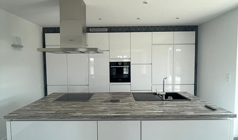 Exclusive 3-room penthouse apartment with a spacious roof terrace in the heart of Twistringen