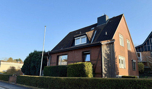 Cozy detached house with granny apartment by the Baltic Sea