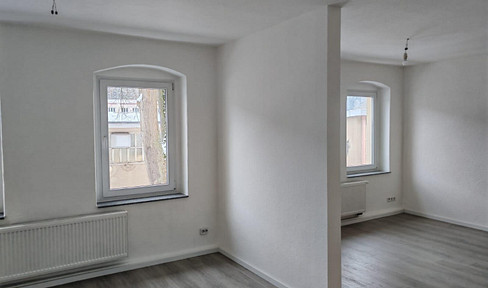 NEU SANIERT! 3R-Wohnung mit Stellplatz 80 m² (EBK) ***Vermieter-Bonus 2 Kaltmieten geschenkt***
