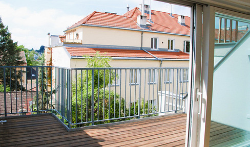 Großzügige DG-Etagenwohnung zu verkaufen
