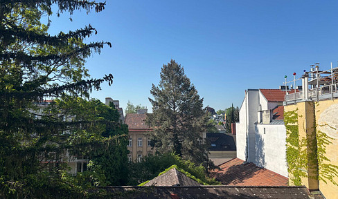 Großzügige DG-Etagenwohnung zu verkaufen