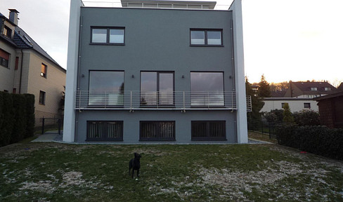House in the west of Bielefeld with many extras