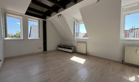 Attractive 1.5-room maisonette in a historic old building