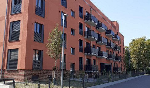 Modern 2-room apartment with fantastic terrace in a quiet location - Henriette-Lustig-Straße 6