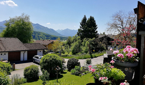 Charming country house maisonette in a dream location with panoramic views of the Alps