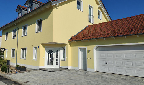Well-kept semi-detached house in TOP location