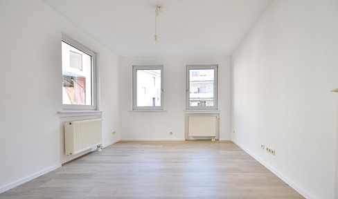 Two units - one strong package: quiet, central, rented on the Old Main Bridge