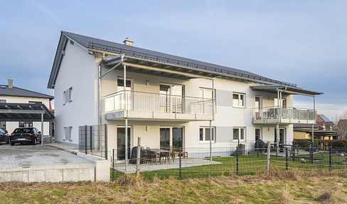 Vermiete zentrale Neubauwohnung mit Garten