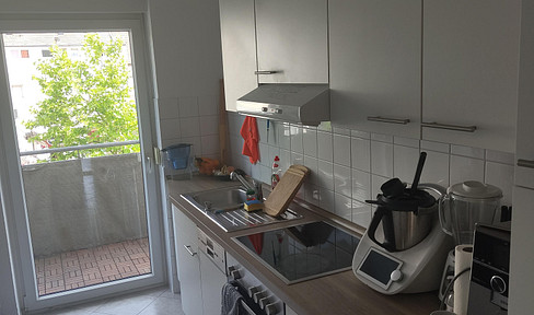 schöne 2-ZKB mit 2 Balkonen und Küchenzeile inkl. SpüMa