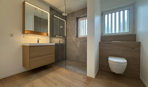 Move in. Breathe a sigh of relief. Be at home - light-flooded 3-room apartment with dream bathroom