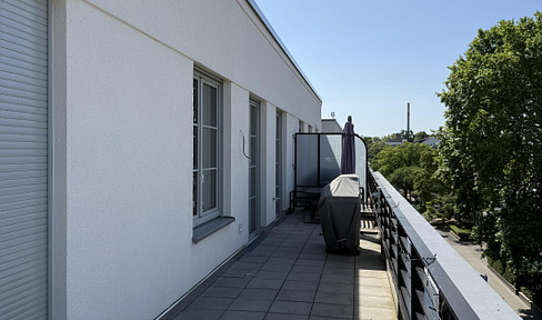 Fantastic furnished penthouse apartment - new build