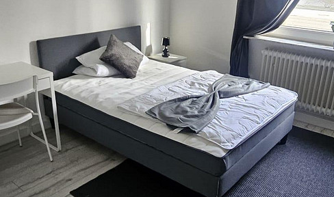 Frauen WG Zentral gelegenes, gemütliches Zimmer