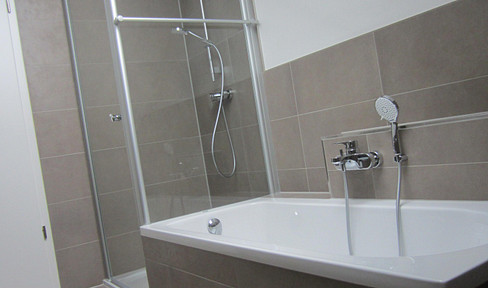 Exclusive, well-kept 2-room apartment with large balcony in Pfaffenhofen an der Ilm