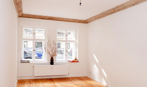 Stuck, Charme & Bergmannkiez: elegante Altbauwohnung mit 3-Zimmer-Potenzial! Provisionsfrei!