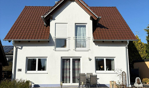 Modernes Einfamilienhaus A+ in ruhiger Ortsrandlage - provisionsfrei