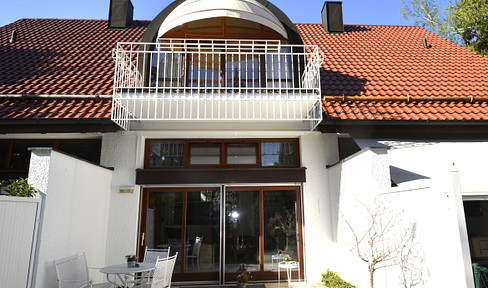 Exklusives 3-Zimmer Split - Level Mittelhaus in Grünwald