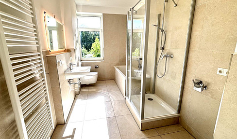First occupancy after renovation: 2-room apartment with new bathroom