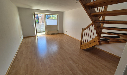 Moderne 2 Zimmer Maisonette-Wohnung Frisch renoviert
