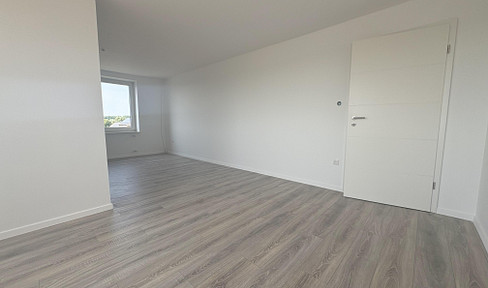 Helle, sanierte 3 Zimmer-Dachgeschosswohnung