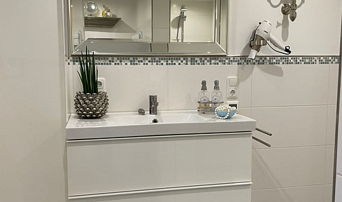 Wohnung an der Nordseeküste mit allem Drum und Dran für 2.995 Euro / m²
