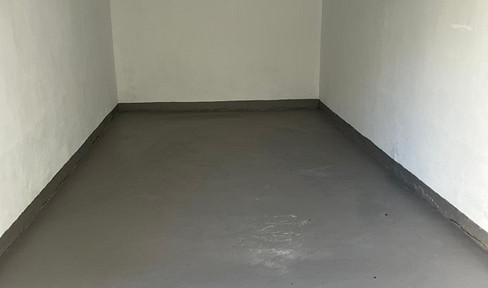 Garage in Lüdenscheid, Nähe Buckesfeld,  Musikantenviertel zu vermieten