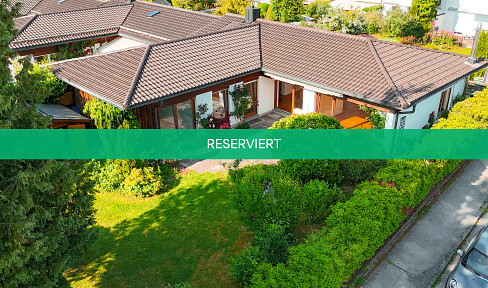 Lichtdurchfluteter Bungalow mit Gartenidylle – stilvoll modernisiert in begehrter Ortsrandlage