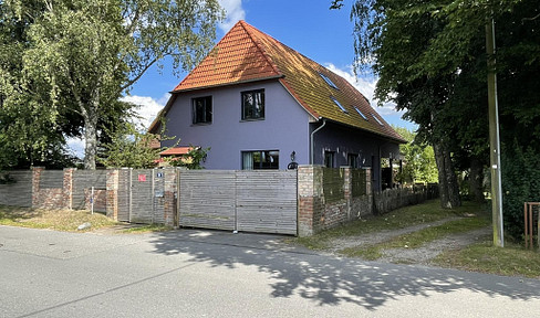 Well established inn near Heiligendamm - with regular guests.  No buyer's commission!