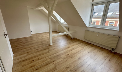 Gemütliche 2-Raumwohnung am Schloßteich - Erstbezug nach Renovierung