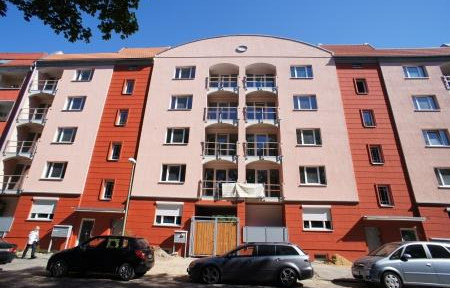 Light-flooded 3-room apartment near Köpenick S-Bahn station