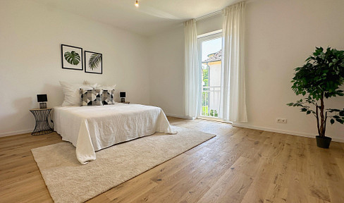Heat pump - commission-free - light-flooded 3-room apartment with large sunny balcony