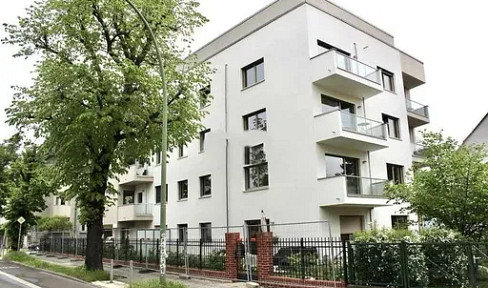 Moderne 3-Zimmer-Wohnung mit Terrasse und Balkon in Pankow-Niederschönhausen