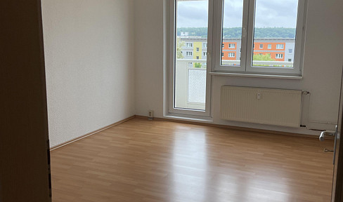 Geräumige 2-Zimmer Wohnung mit Balkon
