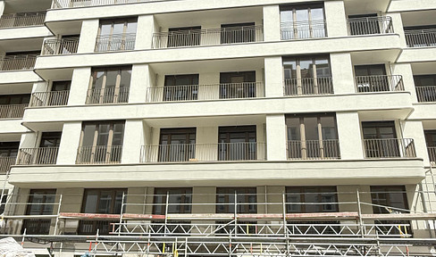 Exclusive 4-room apartment in first occupancy with balcony and loggia - September 2025 / H9-25