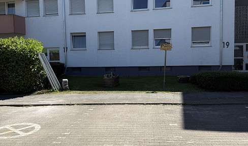 Outdoor parking space - Kurfürstenstraße 17, Worms