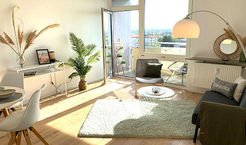 Modernized & ready to move in: 3-room apartment with balcony in Rahlstedt