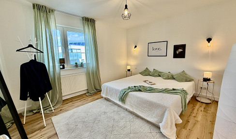 Helle Wohnung in Top-Lage – Panorama, stilvoll, Parkett - Ohne Maklergebühr