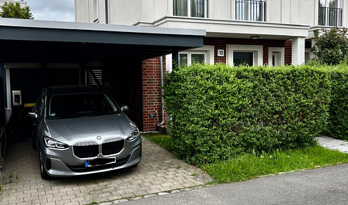 Provisionsfrei: eindrucksvolles Townhouse mit Dachterrasse nur 12 min zum Kurfürstendamm