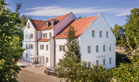 FANA Pension München West - Companies - Craftsmen - Employee rooms