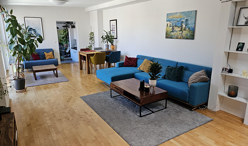 Free of commission: Bright, friendly & well-insulated attic apartment near Spreen