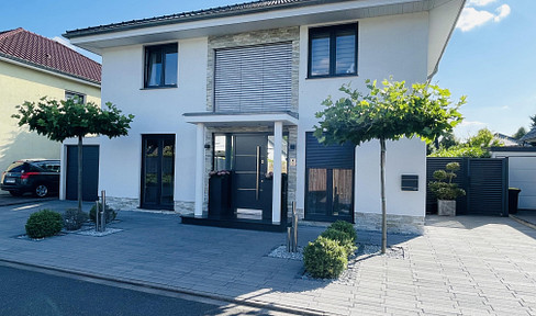 Modern town villa with design style in Krefeld-Oppum & PROVISION-FREE - PRIVATE SALE !