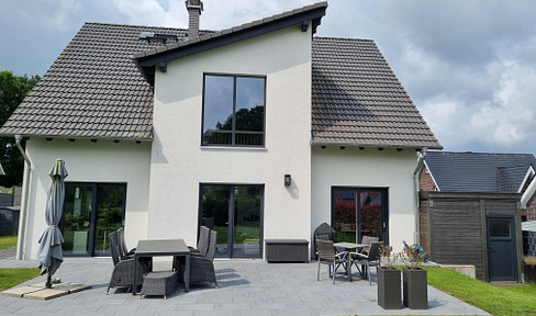 EXCLUSIVE DETACHED HOUSE IN A TOP LOCATION IN EMSBÜREN