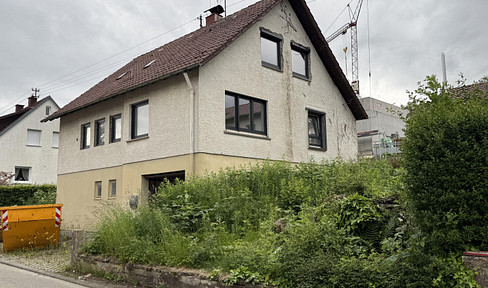 Partially renovated, solid residential building in a good residential area of Albstadt-Lautlingen