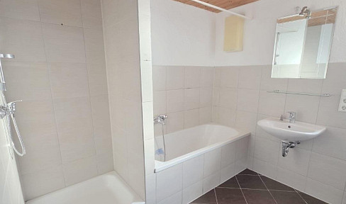Frisch modernisierte 2-Zimmer-Wohnung – sofort bezugsfrei