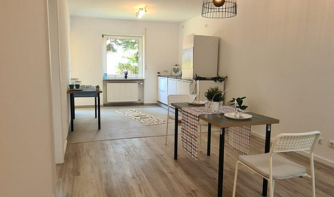 First occupancy! Freshly renovated 3-room, kitchen, bathroom apartment in a quiet location in LU-Oppau with loggia