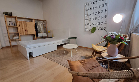 Charming apartment with balcony - Fully furnished & ready for immediate occupancy
