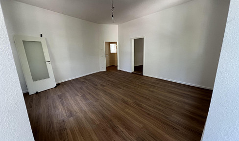 Renovated 4 room apartment in Essen - Steele