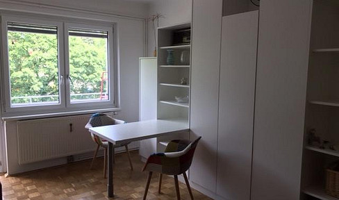 Neuwertige Garconniere LKH Graz