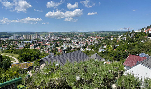 Über den Dächern von Leonberg Exklusive Penthouse-Maisonette mit Panoramablick & Whirlpool